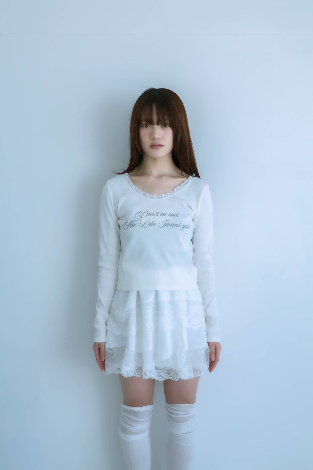 lace letter tee (white)
