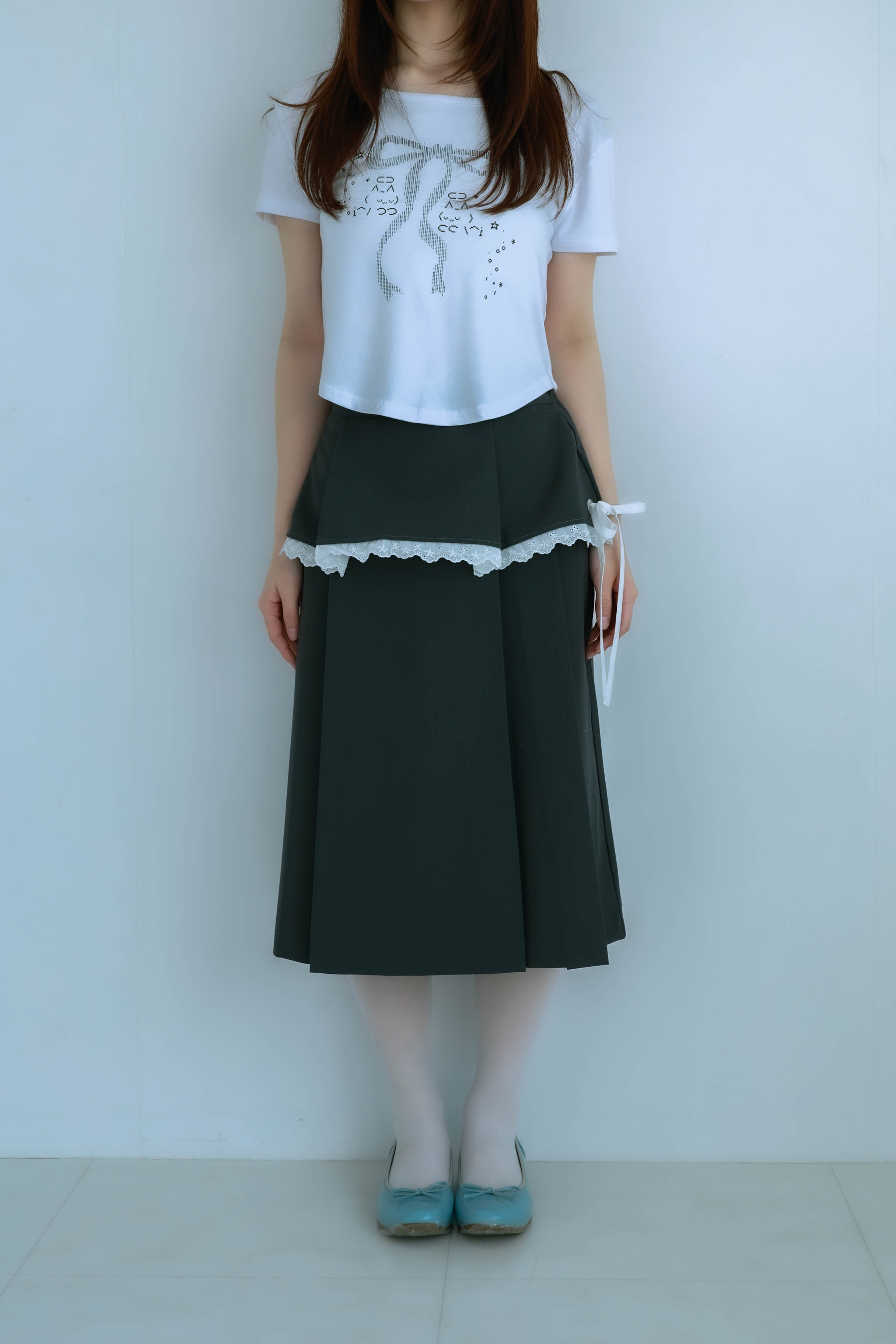 ribbon pleated skirt (gray)