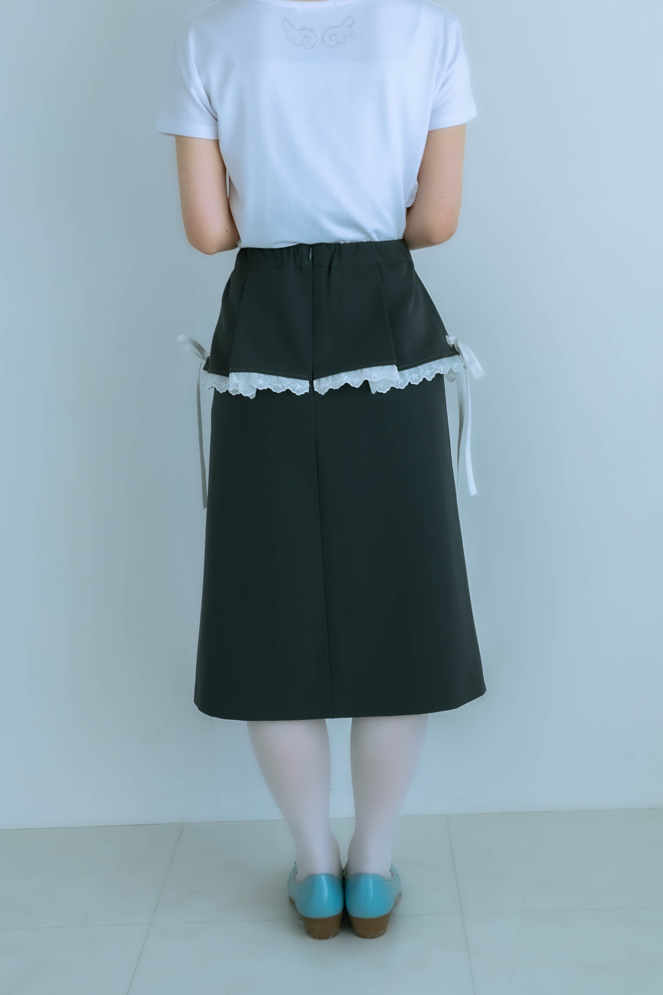 ribbon pleated skirt (gray)