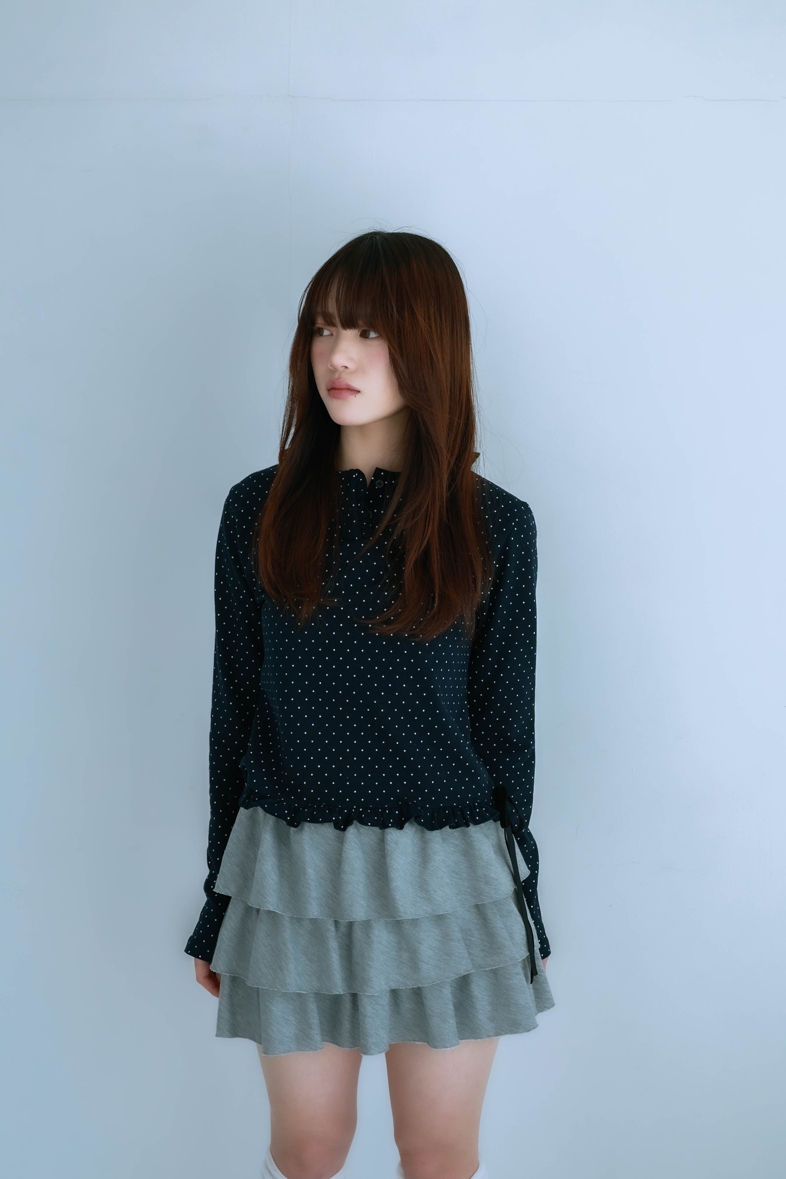 dot frill tee (navy)