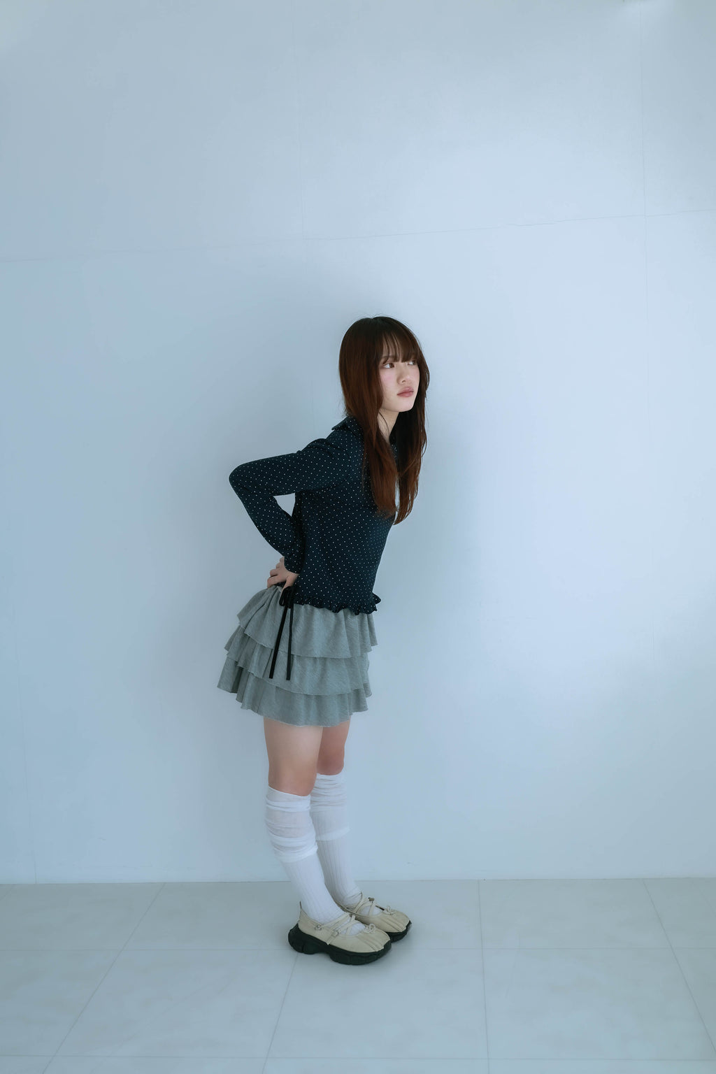 dot frill tee (navy)