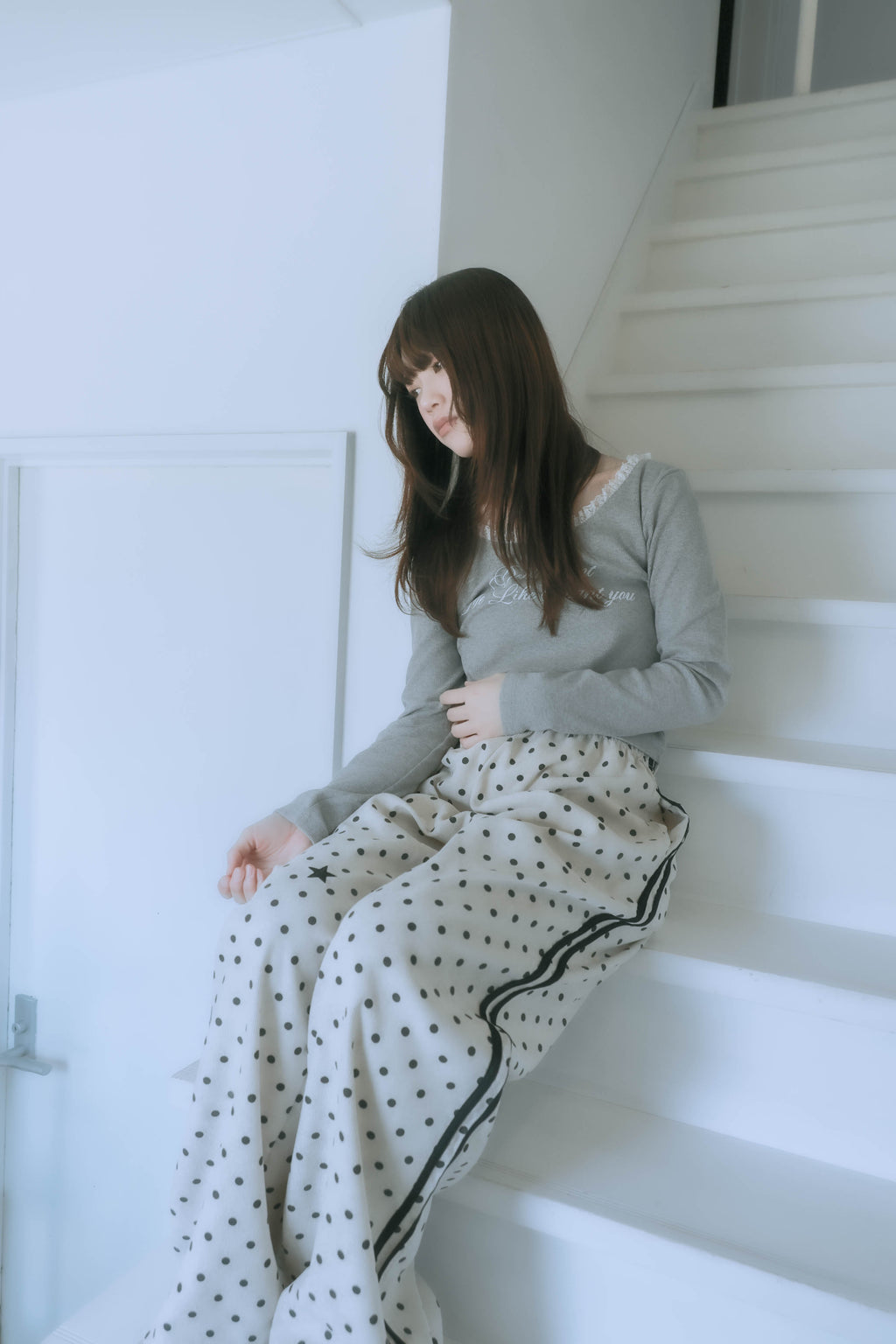 lace letter tee (gray)