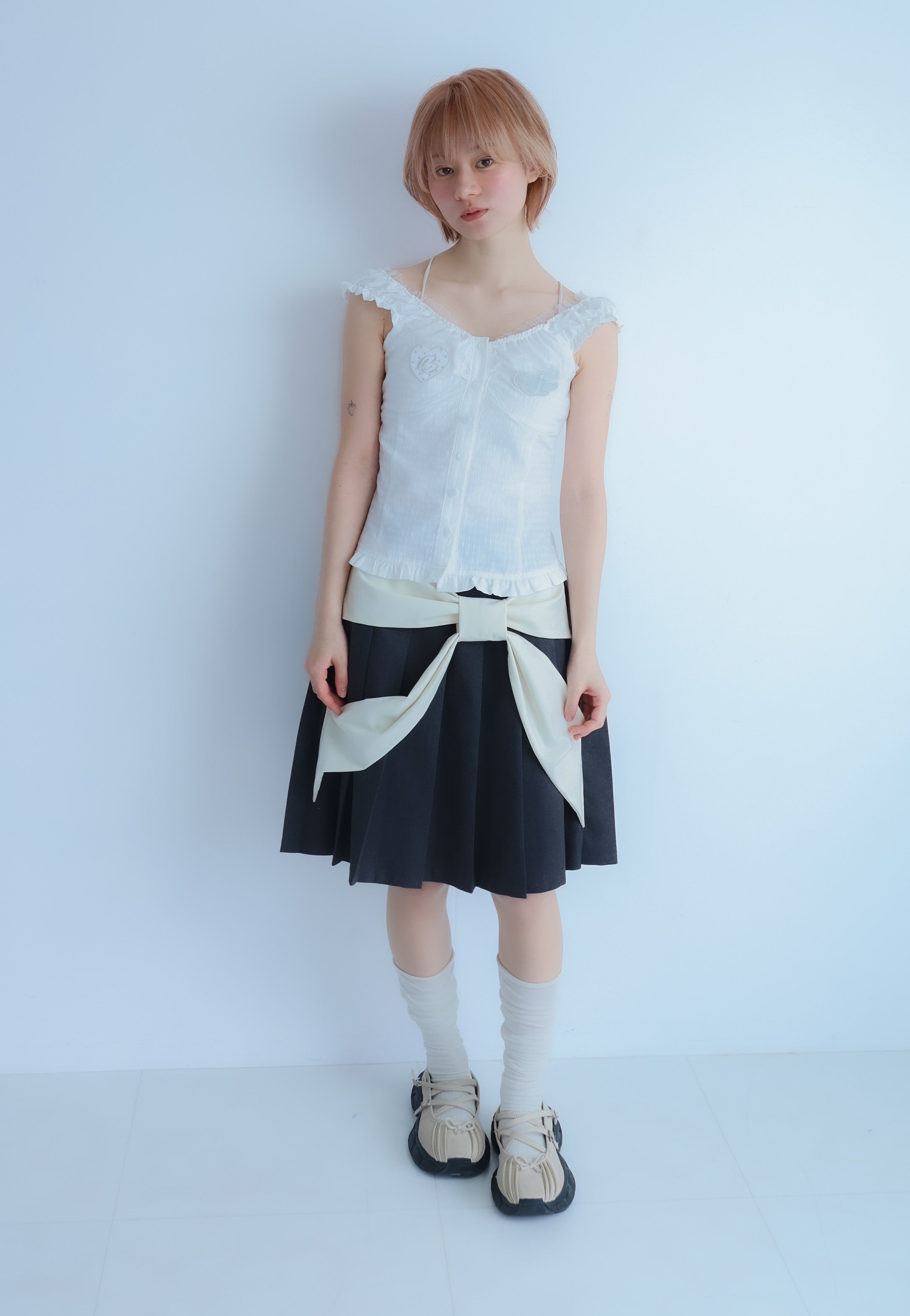LMpatch frillblouse(white)