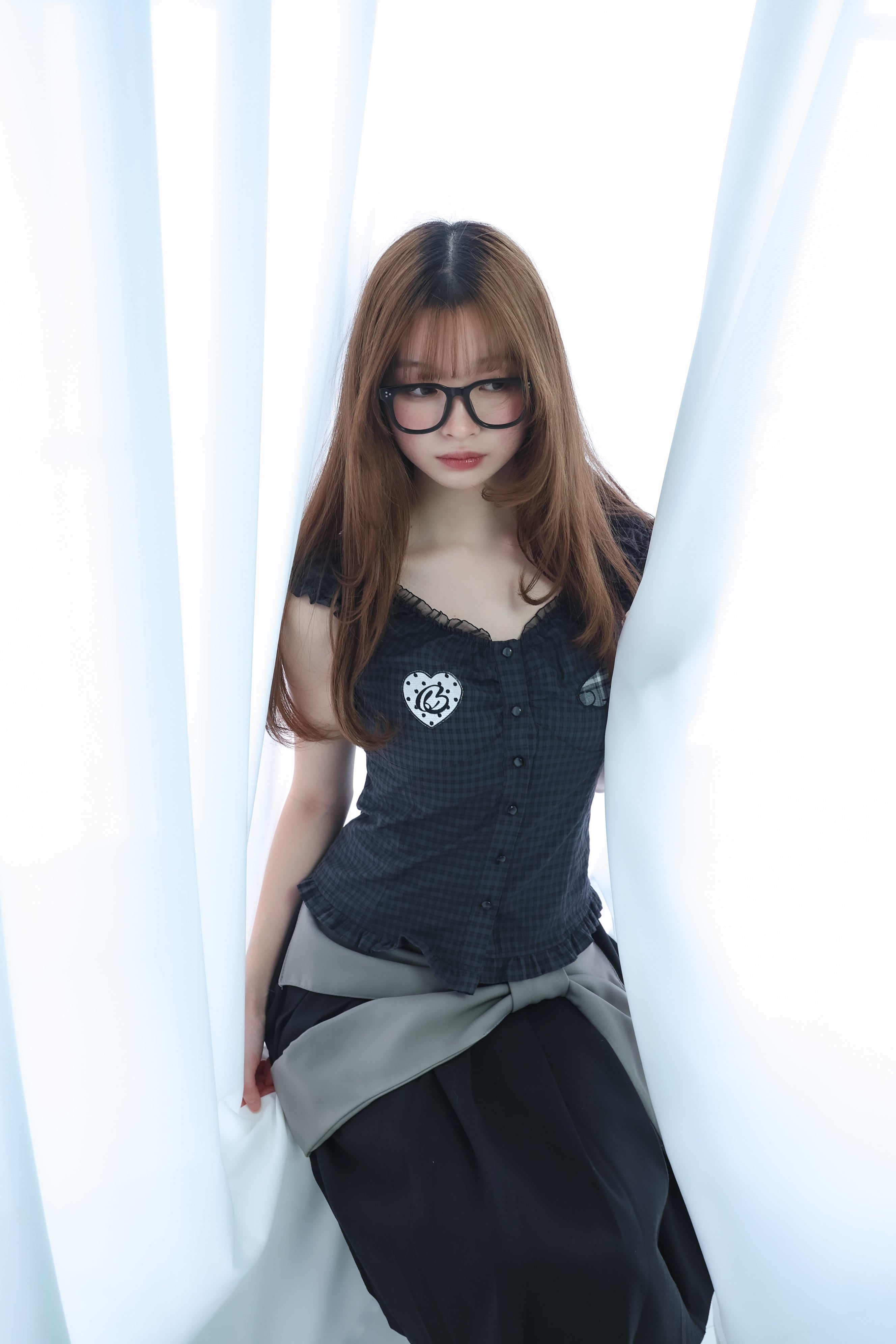 LMpatch frillblouse(black)