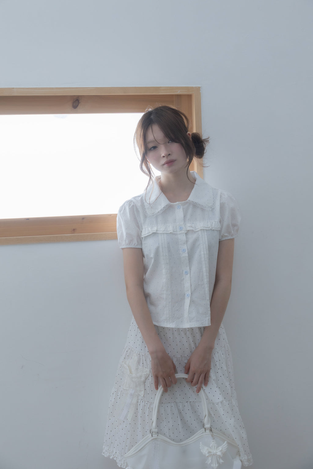 wing frill blouse