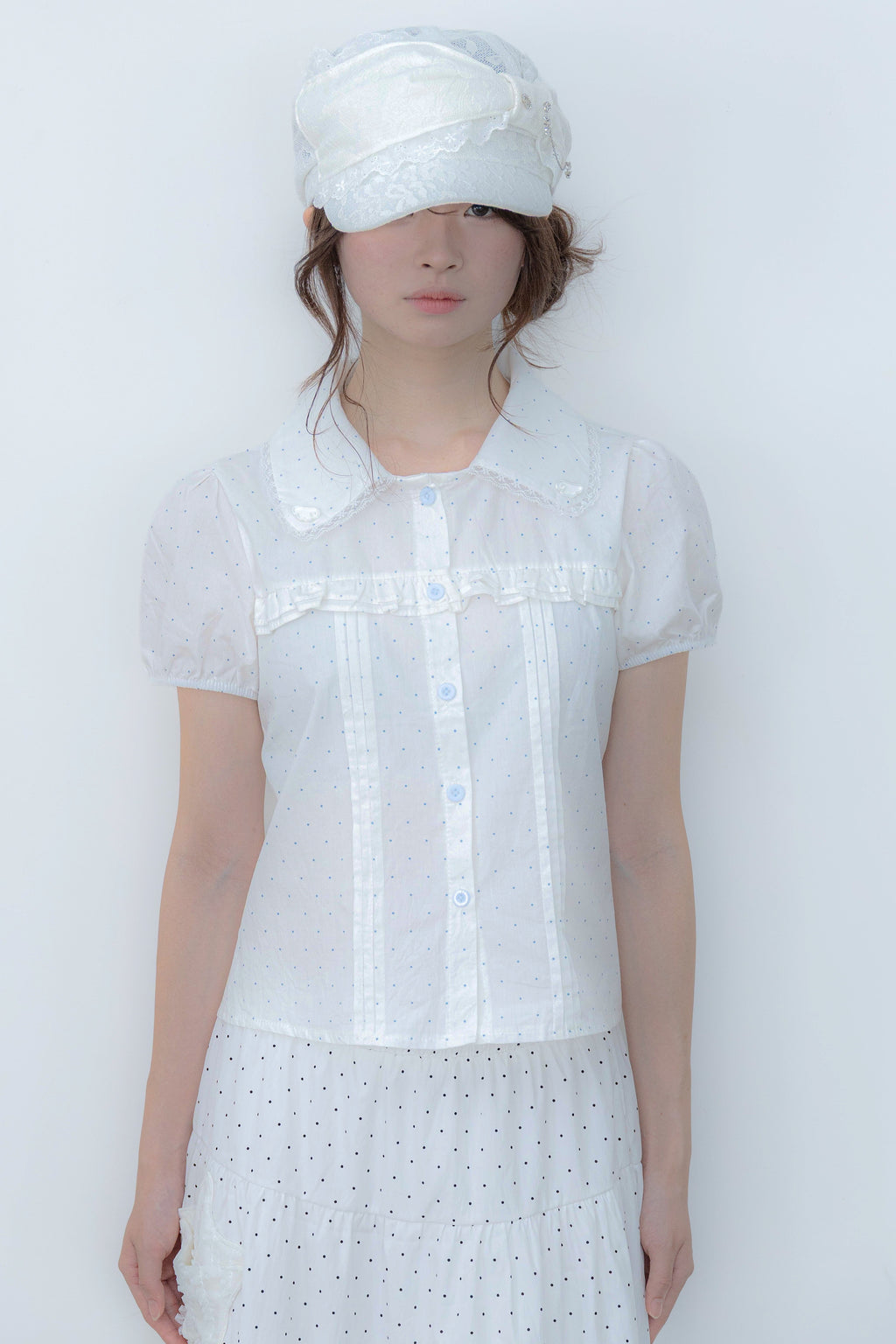 wing frill blouse