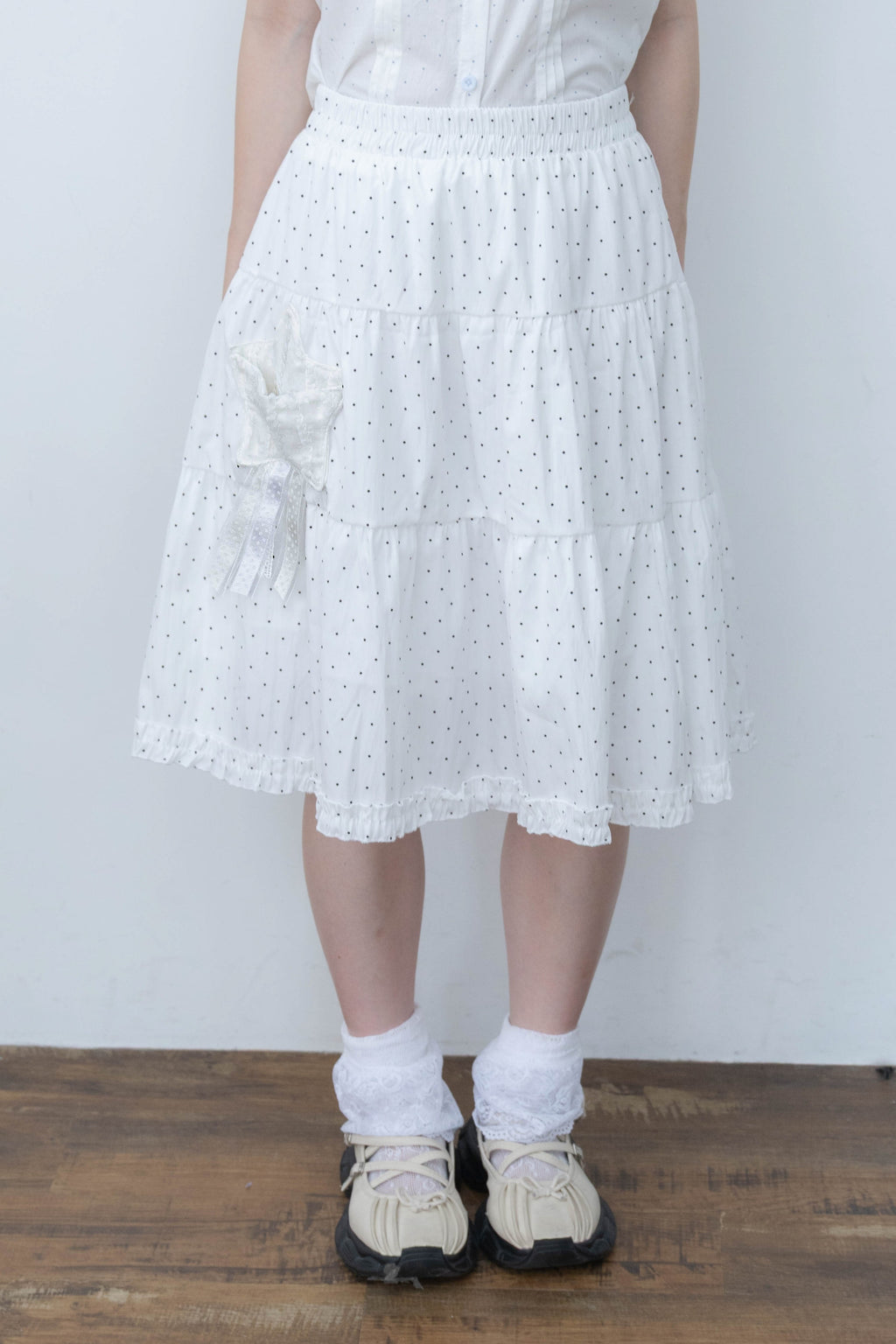 rosette pocket skirt(white)