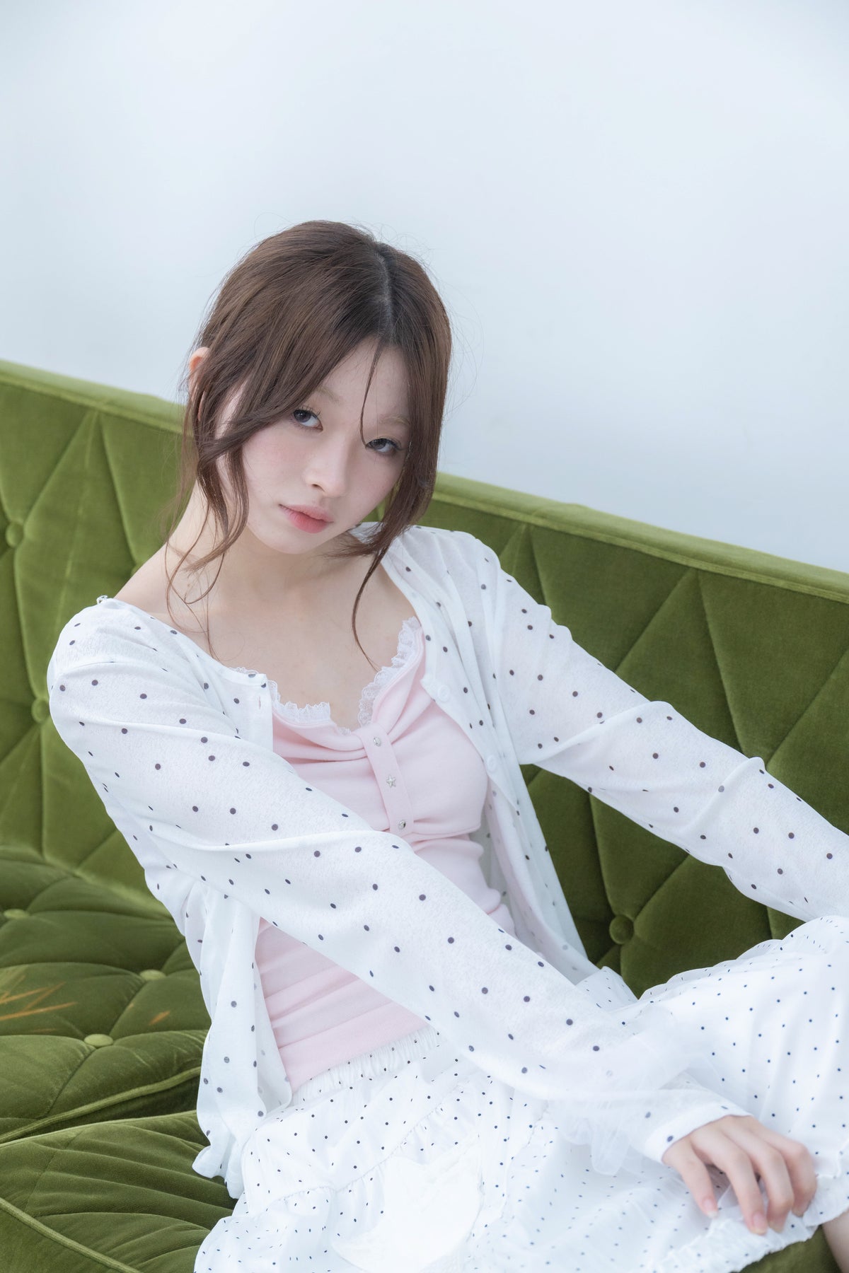 ribbon sleeve cardigan(whitedot)