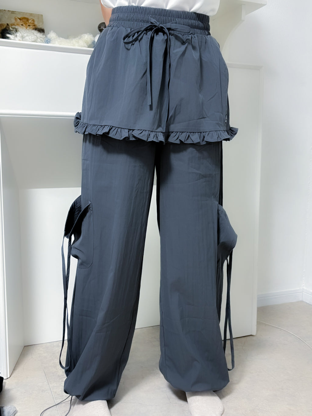 layered frill cargopants