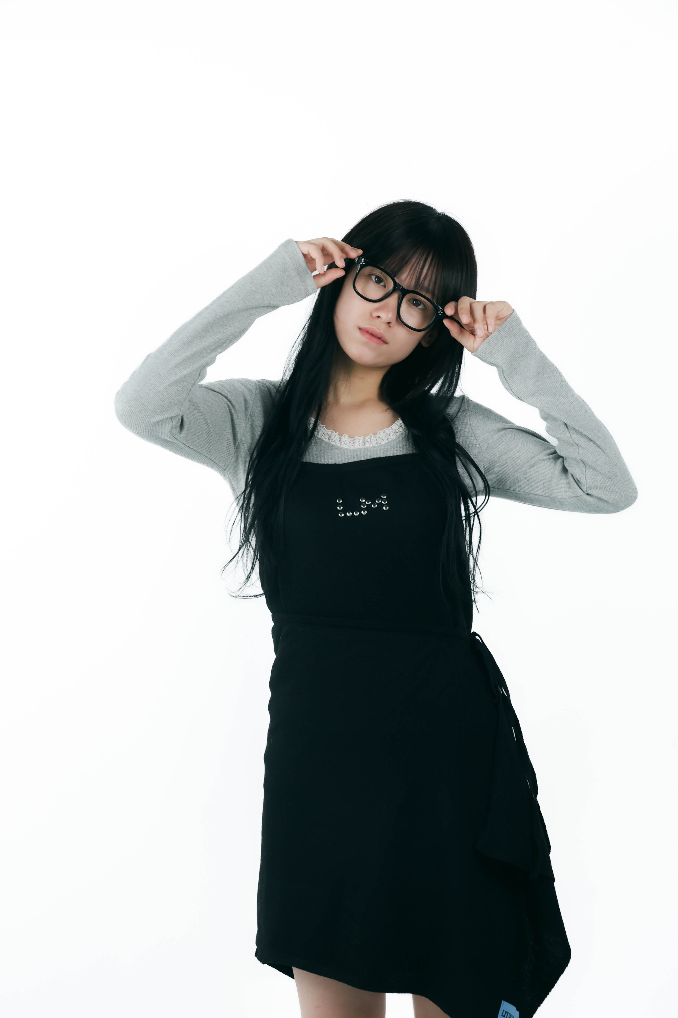 studs layered onepiece(black)