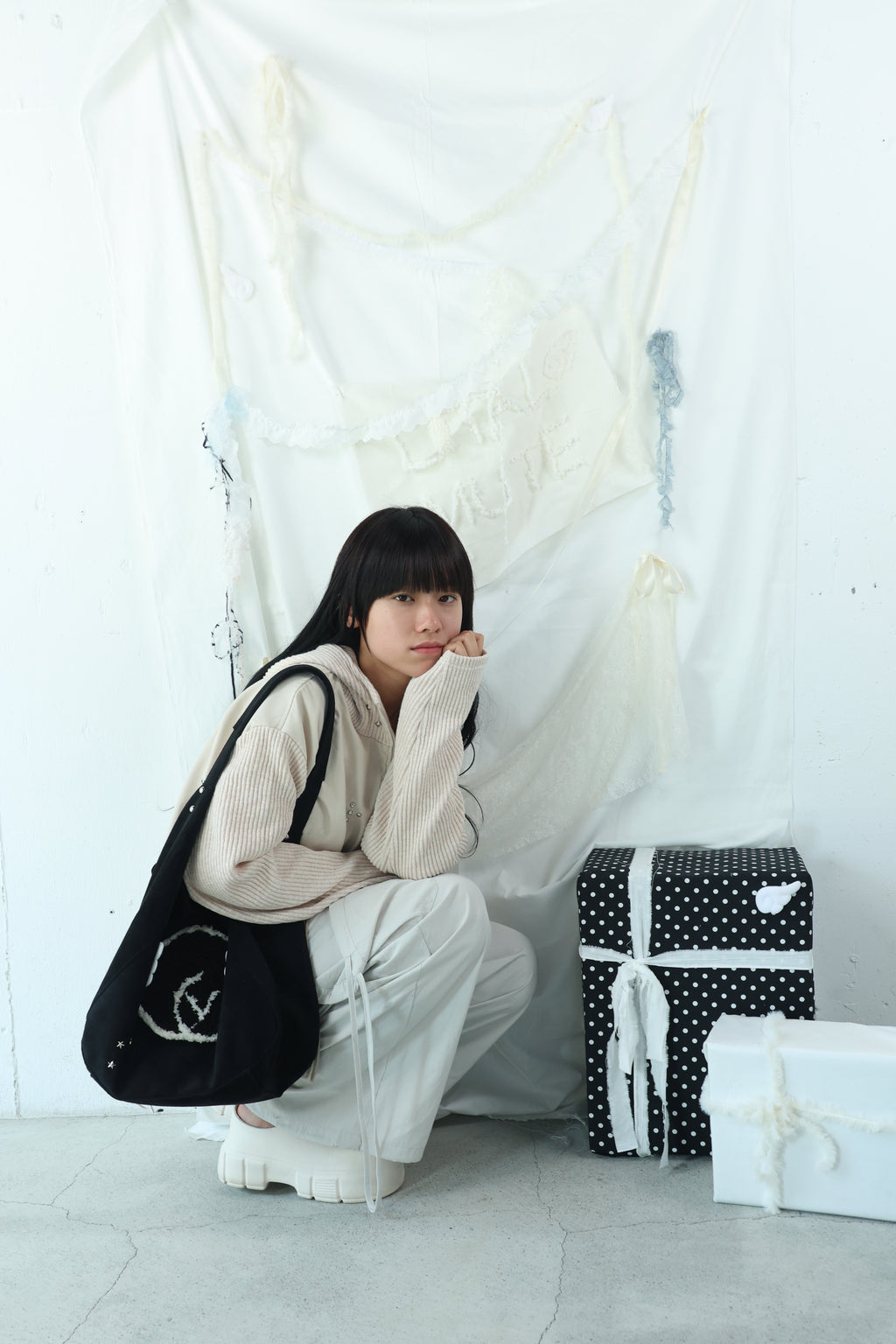 studs nylon knitzip hoodie(white)