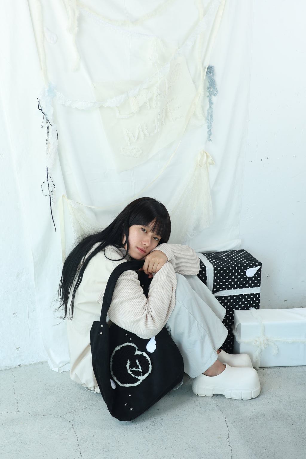 angel furlogo suedebag