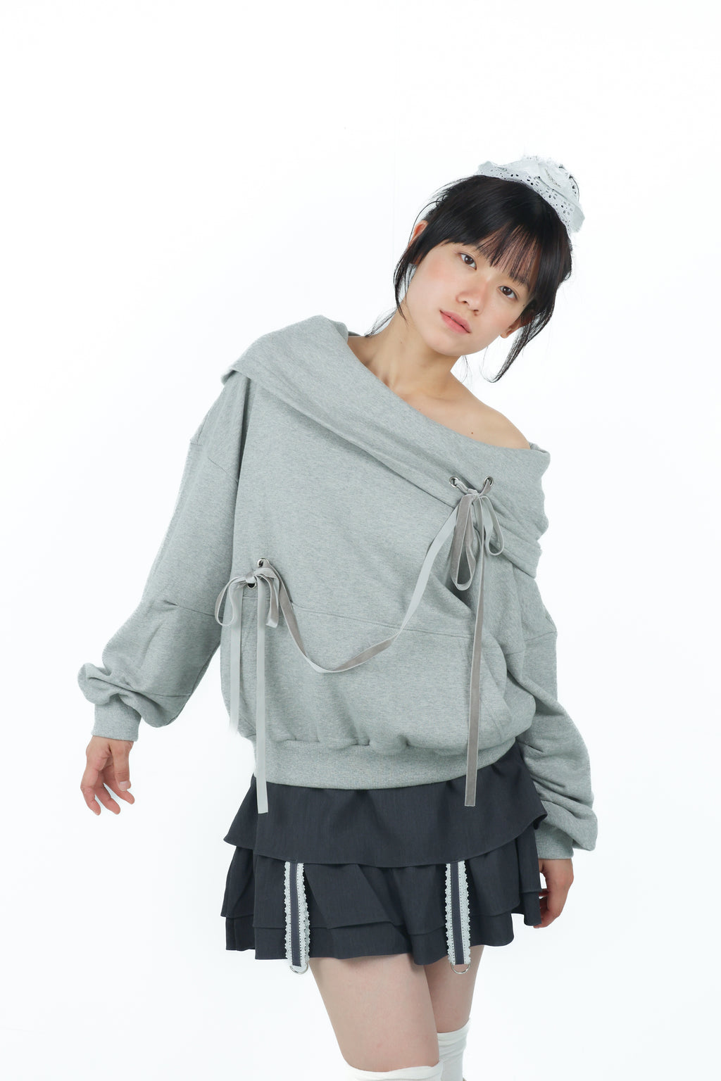 offshoulder ribbon hoodie(gray)