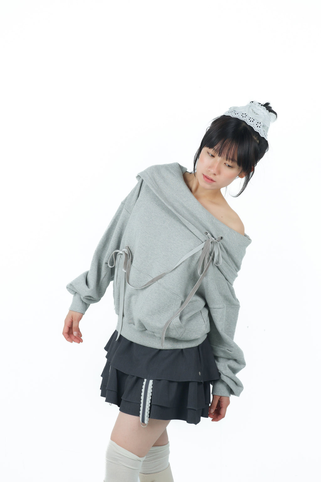 offshoulder ribbon hoodie(gray)
