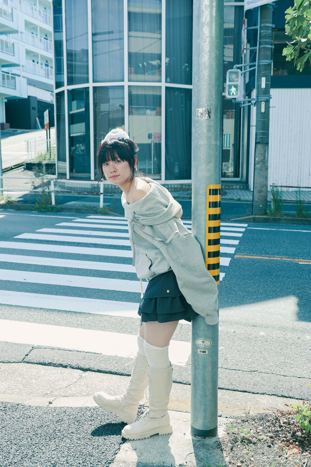 offshoulder ribbon hoodie(gray)